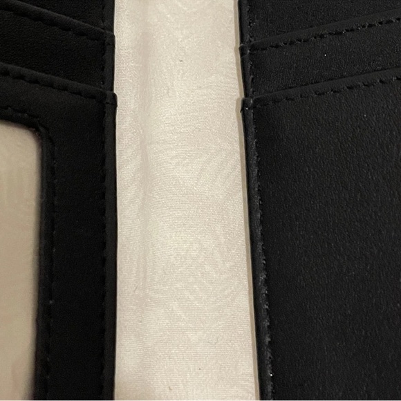 Loungefly x Disney Tropical Mickey/Minnie Mouse Wallet - Picture 6 of 7